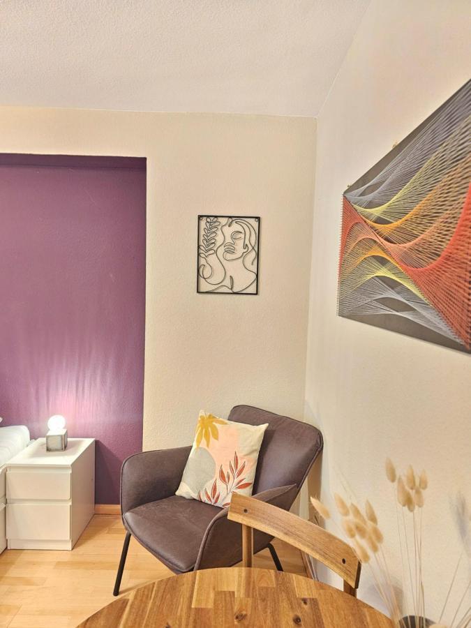 Doppelzimmer 1 I Geteiltes Bad & Kueche I Mit Dem Zug Nur 4 Min Bis Zum Hauptbahnhof Freiburg im Breisgau Exteriör bild