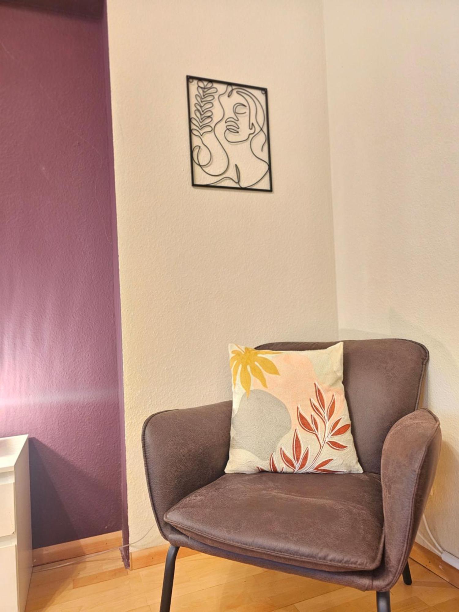 Doppelzimmer 1 I Geteiltes Bad & Kueche I Mit Dem Zug Nur 4 Min Bis Zum Hauptbahnhof Freiburg im Breisgau Exteriör bild